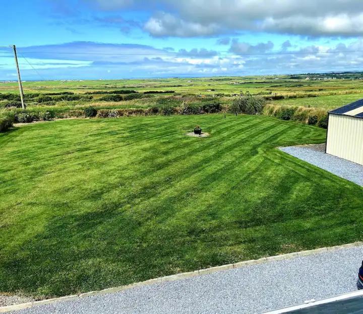 Coastal View Cottage Mullagh  Buitenkant foto