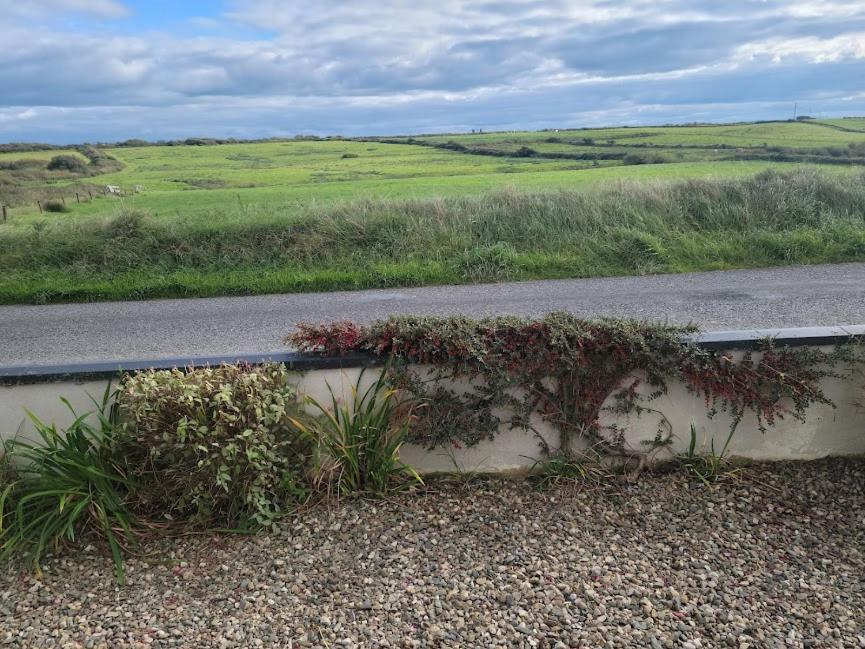 Coastal View Cottage Mullagh  Buitenkant foto