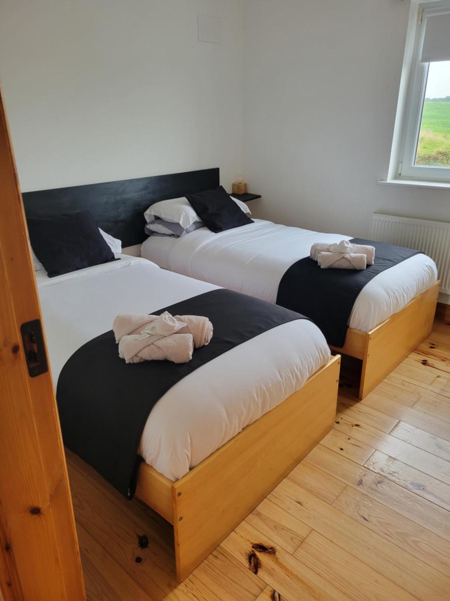 Coastal View Cottage Mullagh  Buitenkant foto